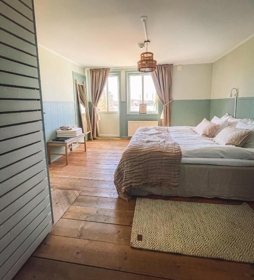Molloesunds Waerdshus Hotel Екстериор снимка